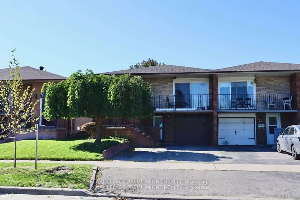 26 Royal Salisbury Way, Brampton, ON L6V 3J6