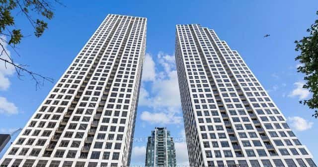 30 Elm Drive W #2410, Mississauga, ON L5B 0N6