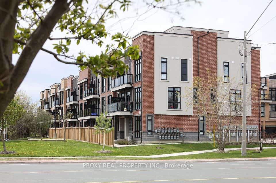 9 Phelps Lane #18, Richmond Hill, ON L4E 1J4