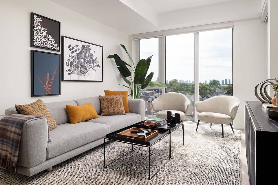 740 Dupont Street, Toronto