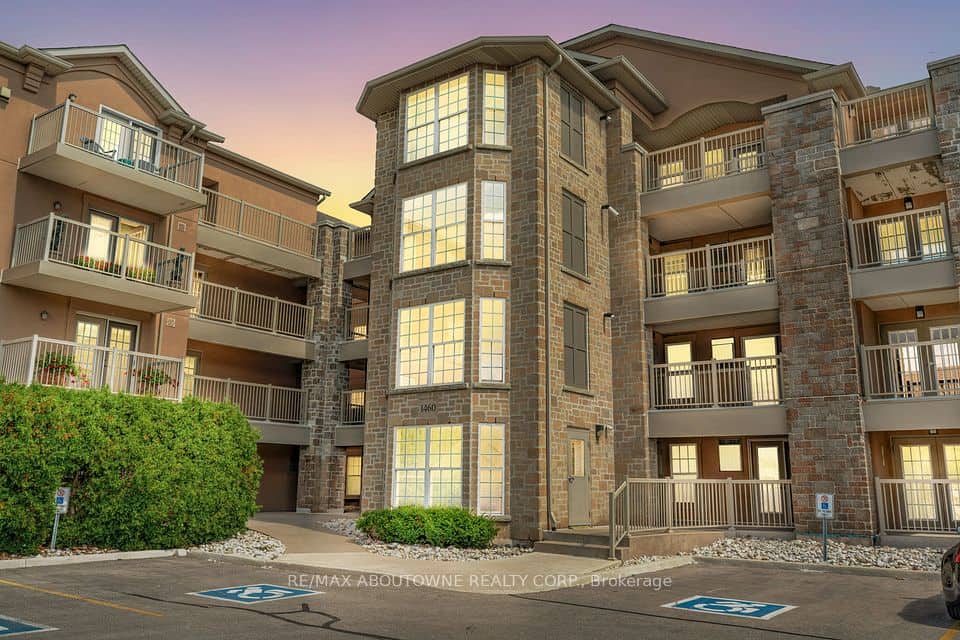1460 Bishops Gate, Oakville