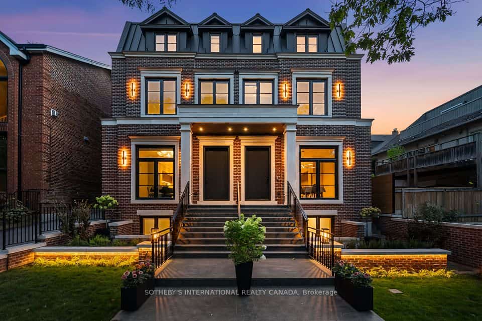 734 Avenue Road, Toronto, ON M5P 2K1