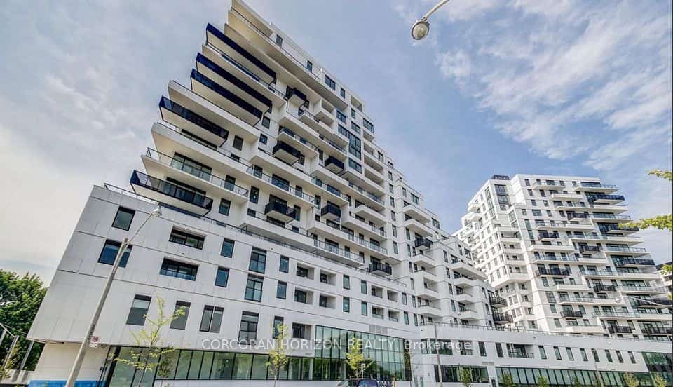1050 Eastern Avenue #819, Toronto, ON M4L 0B7
