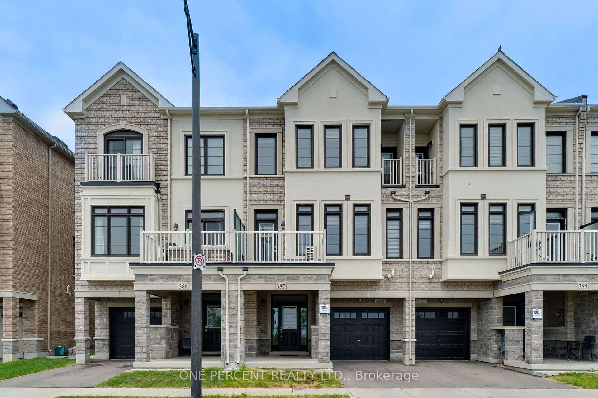 387 Thimbleweed Court, Milton, ON L9E 1T3