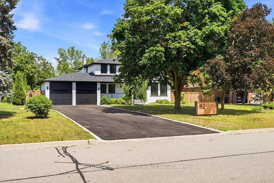 82 Marilyn Street, Caledon, ON L7C 1H7