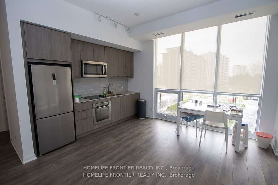 38 Forest Manor Road #315, Toronto, ON M2J 1M1
