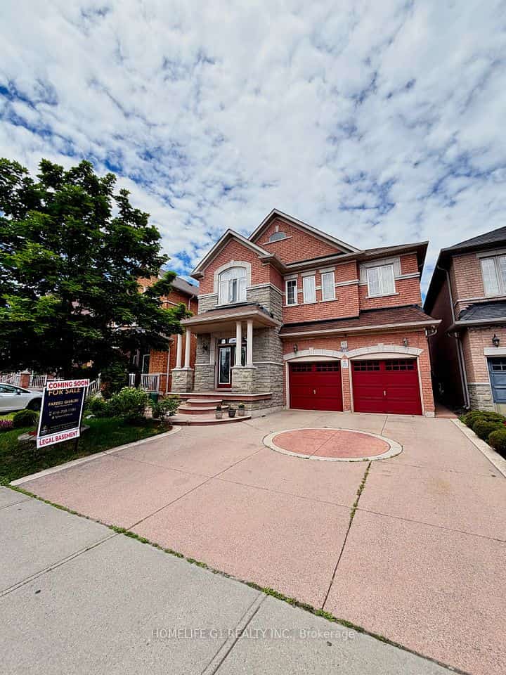 62 Dewside Drive E, Brampton, ON L6R 0X5