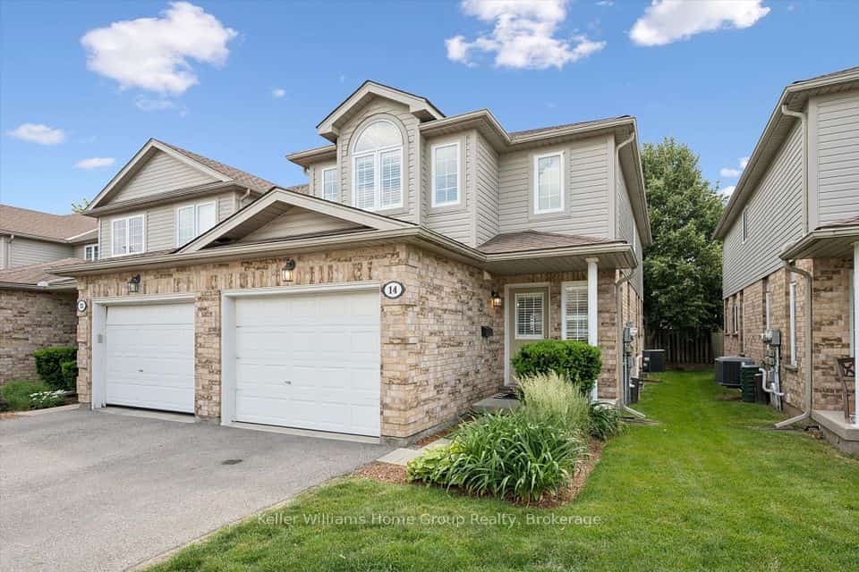 210 Dawn Avenue #14, Guelph, ON N1G 5L5