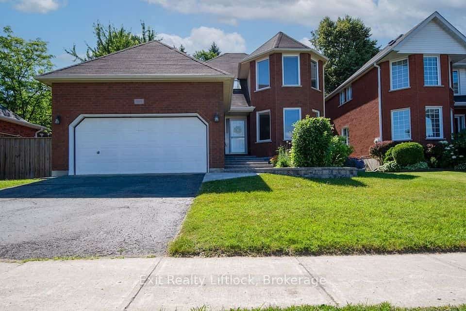 3133 Frances Stewart Road, Peterborough, ON K9H 7L4