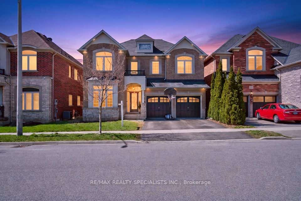 3342 Cline Street, Burlington, ON L7M 0J9