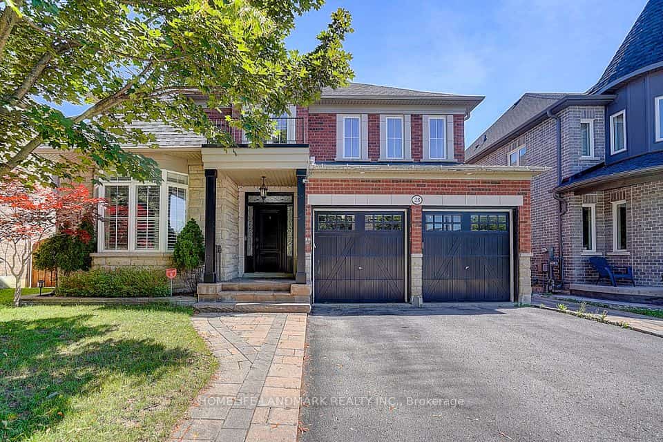 28 Hunwicks Crescent, Ajax, ON L1Z 0E4