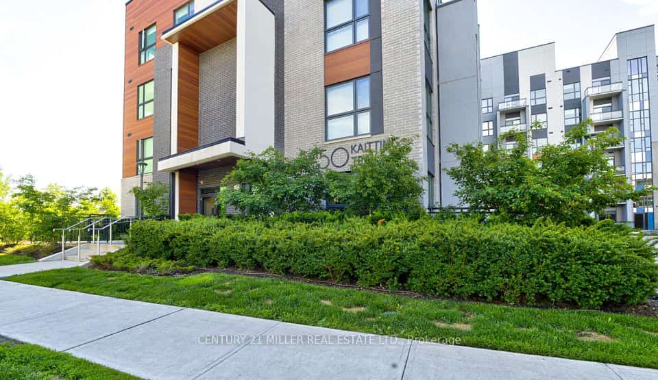 50 Kaitting Trail #404, Oakville, ON L6M 5N3
