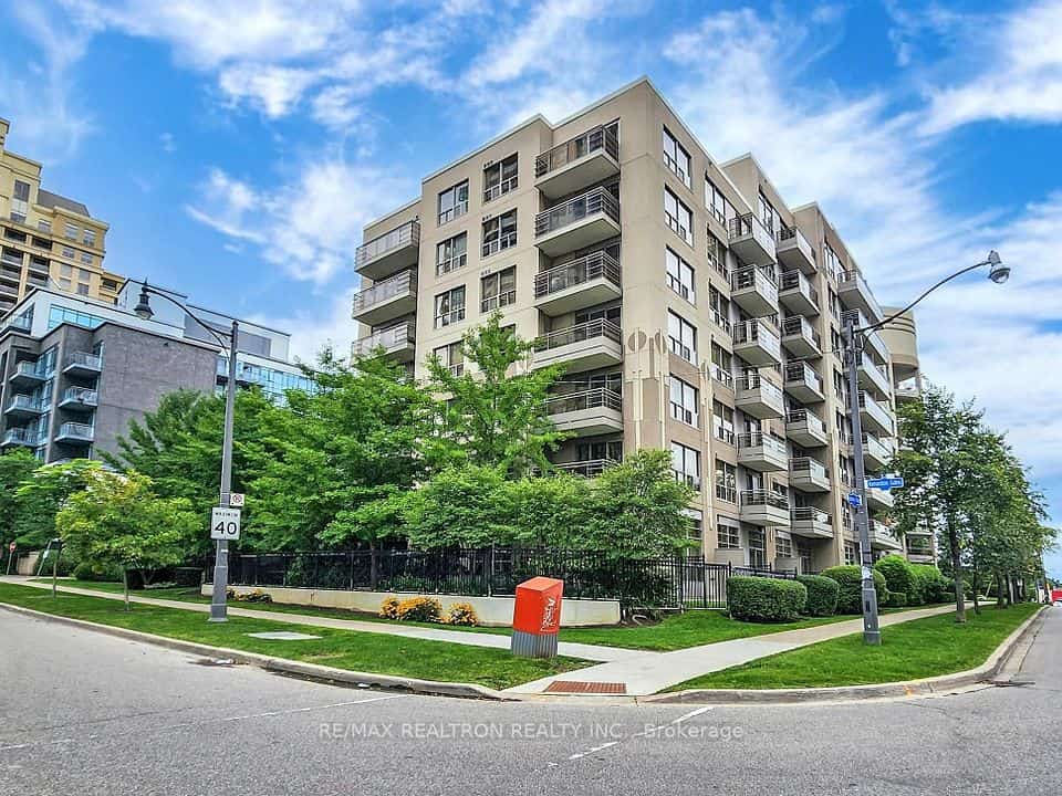 19 Barberry Place #416, Toronto, ON M2K 3E3