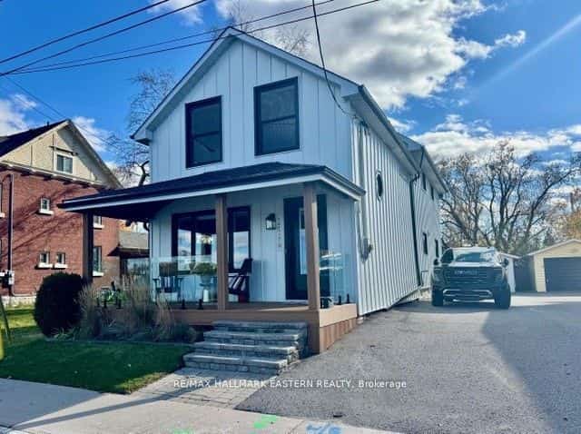 29 Crescent Street, Peterborough, ON K9J 2G2