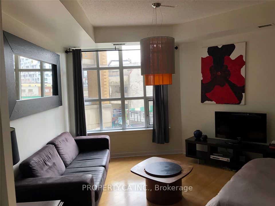 438 Richmond Street W #308, Toronto, ON M5V 3S6