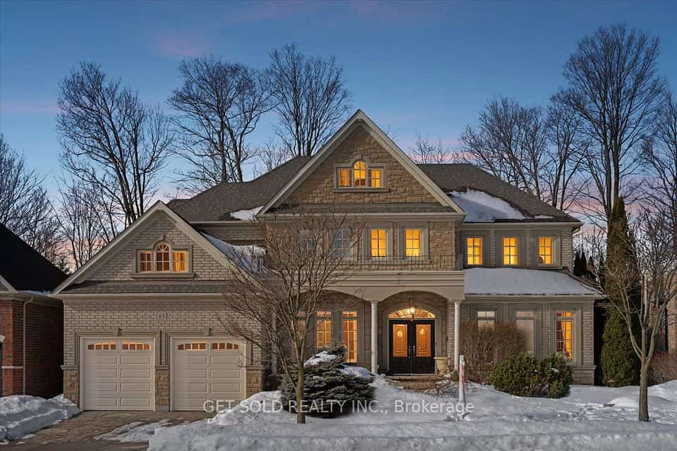 65 Preservation Place, Whitby, ON L1P 1X8