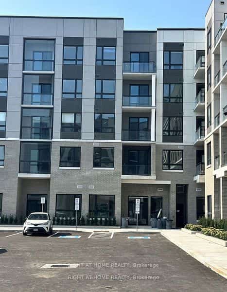 3250 Carding Mill Trail #101, Oakville, ON L6M 1L3