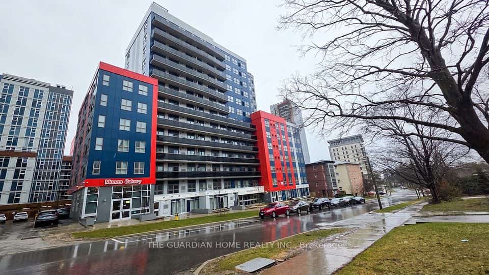 258A Sunview Street #1210, Waterloo, ON N2L 0H6