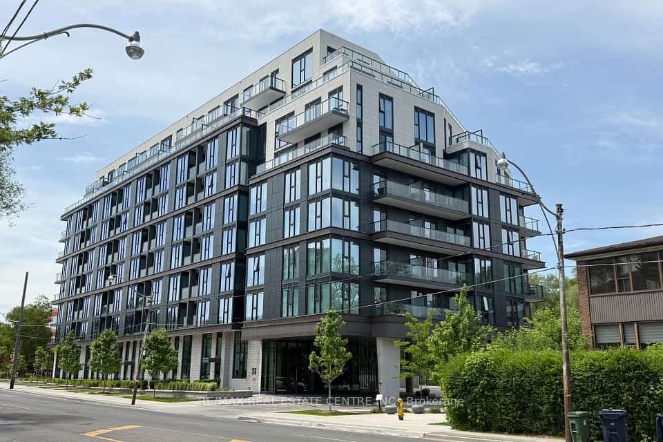 250 Lawrence Avenue W #422, Toronto, ON M5M 1B2