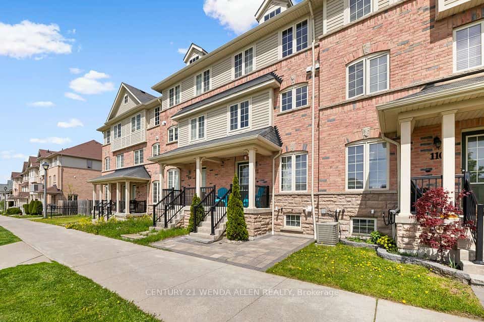 112 Goss Lane, Ajax, ON L1Z 0K9