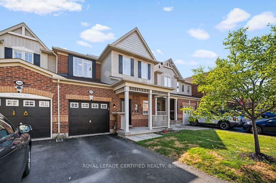 938 Burrows Gate, Milton, ON L9T 0K7