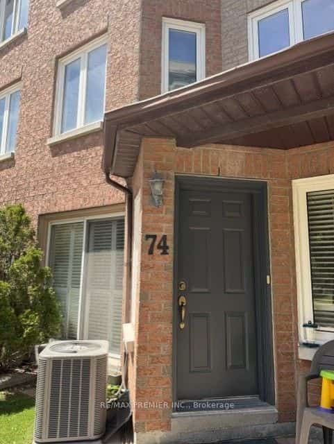 735 New Westminster Drive #74, Vaughan, ON L4J 7Y9