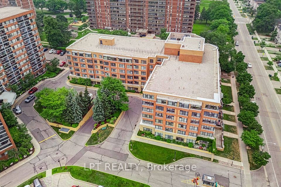 115 Bonis Avenue, Toronto