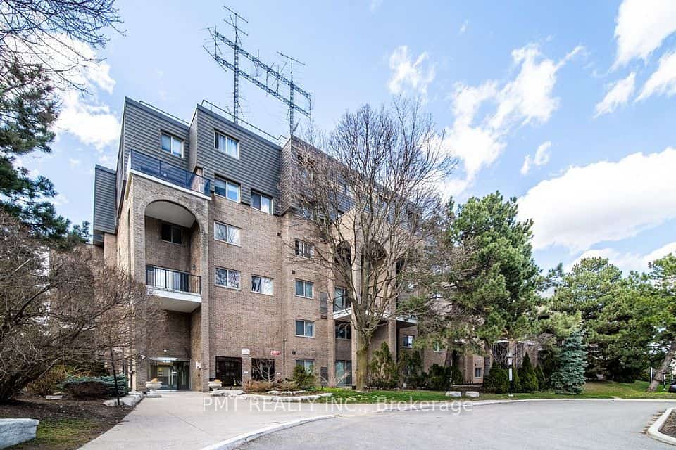 4001 Don Mills Road #225, Toronto, ON M2H 3J8