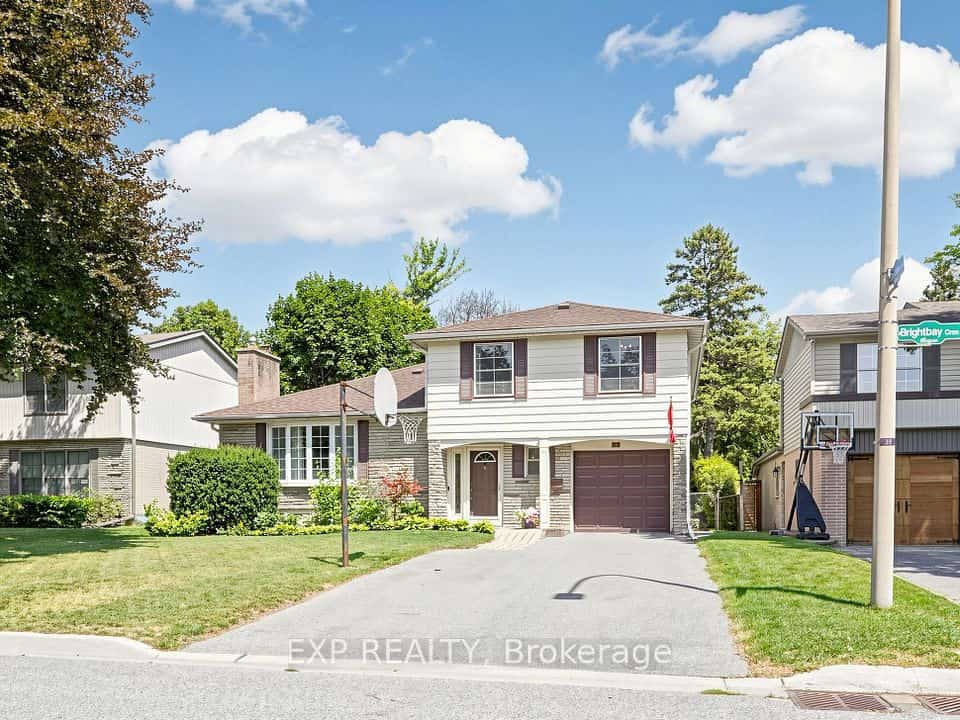 37 Brightbay Crescent, Markham, ON L3T 1C2