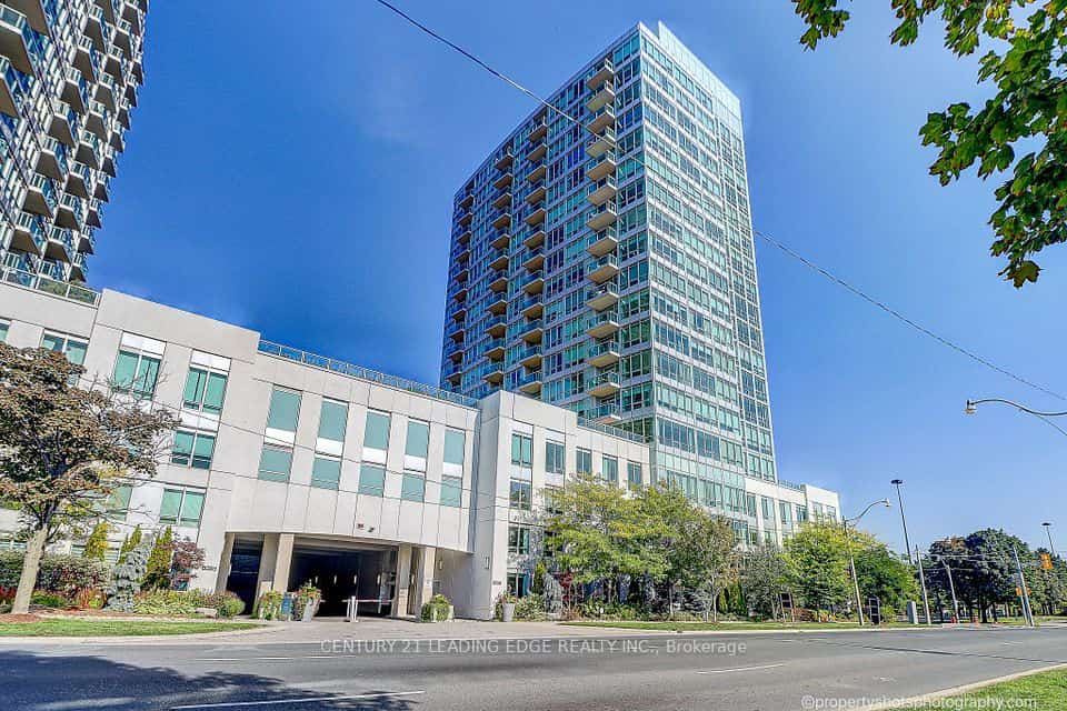 1900 Lakeshore Boulevard #303, Toronto, ON M6S 1A4