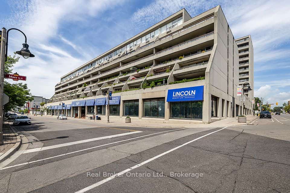 50 E Richmond Street E #623, Oshawa, ON L1G 7C7
