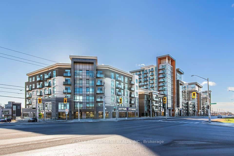 10 Mallard Trail #336, Hamilton, ON L8B 2A7