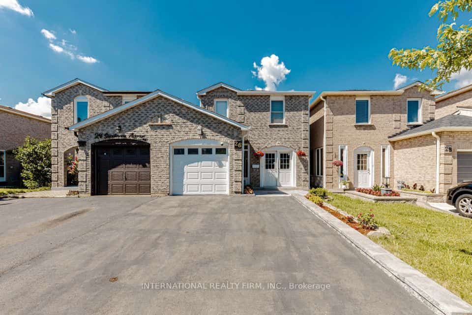 26 Sandmere Avenue, Brampton, ON L6Z 4B3