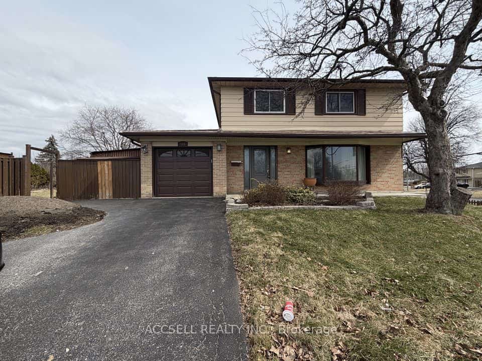 135 Mountainview Road S, Halton Hills, ON L7G 4K2