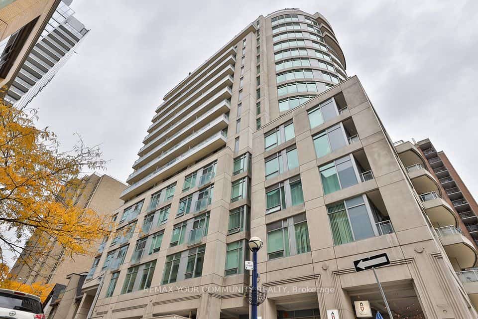 8 Scollard Street #PH201, Toronto, ON M5R 1E9