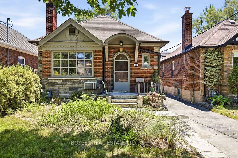 71 Delemere Avenue, Toronto, ON M6N 1Z8