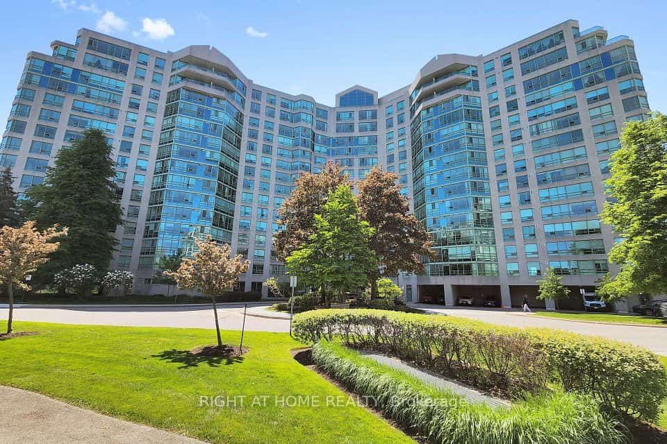7805 Bayview Avenue #1120, Markham, ON L3T 7N1