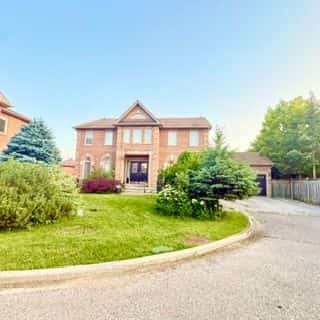 3388 Trelawny Circle, Mississauga, ON L5N 6N6
