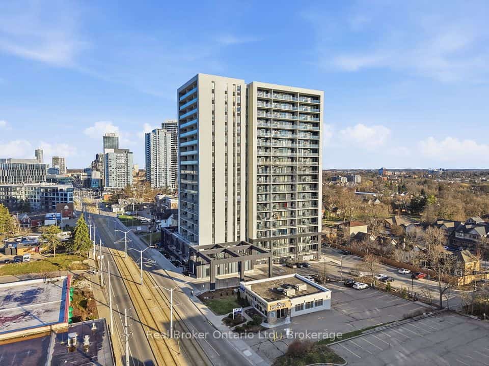 741 King Street W #107, Kitchener, ON N2G 0E9
