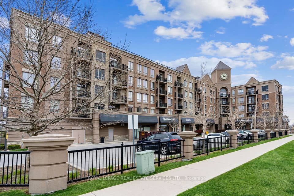 5327 Upper Middle Road, Burlington
