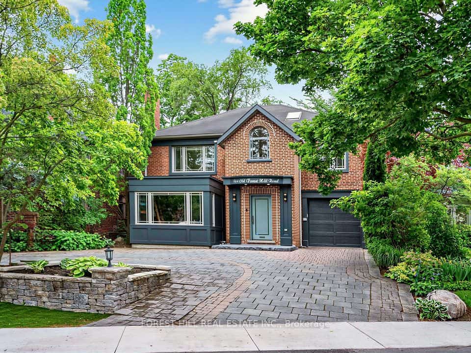 144 Old Forest Hill Road, Toronto, ON M5N 2N8
