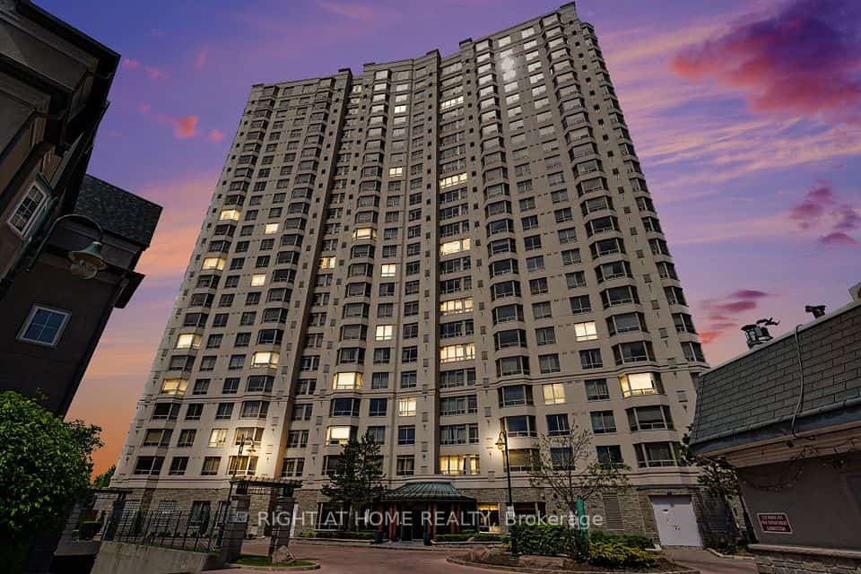 228 Bonis Avenue #1612, Toronto, ON M1T 3W4