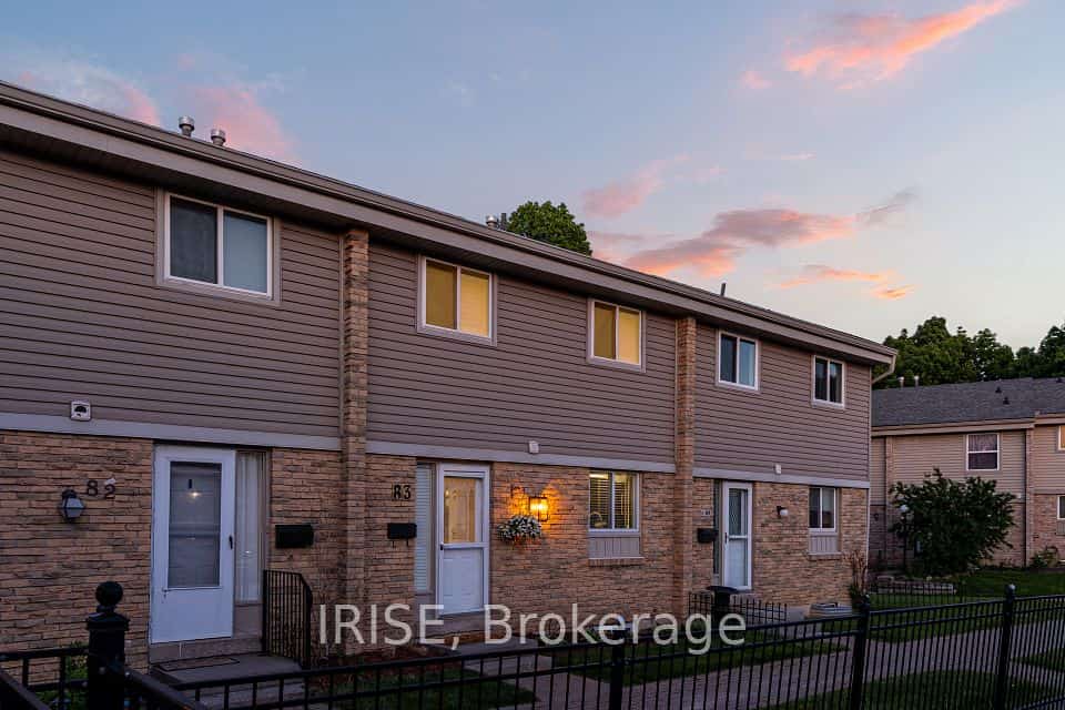 6699 Falconer Drive, Mississauga