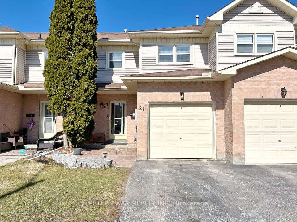 120 D'ambrosio Drive #21, Barrie, ON L4N 7W3
