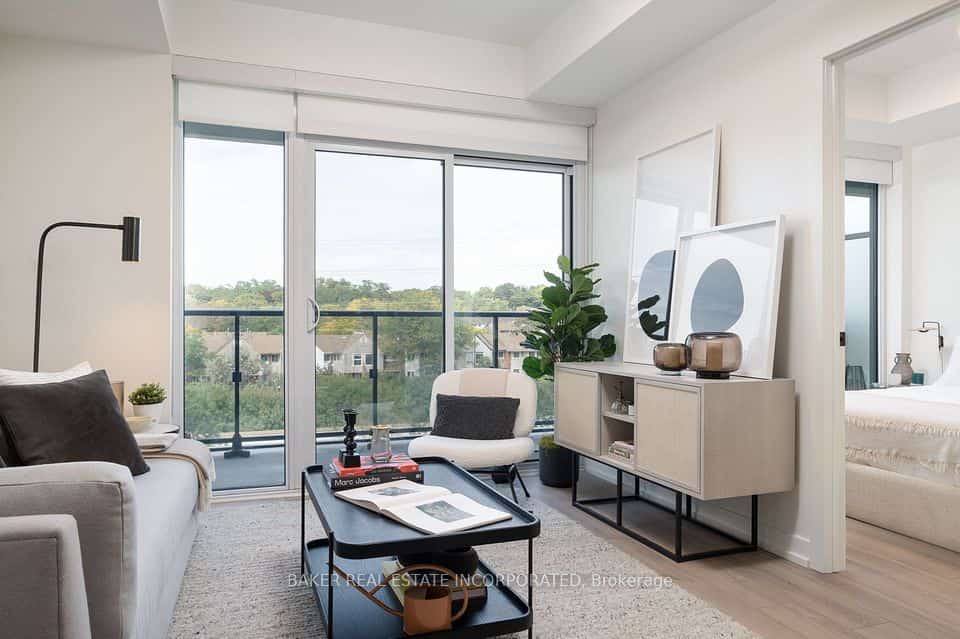 740 Dupont Street #515, Toronto, ON M6G 0A9