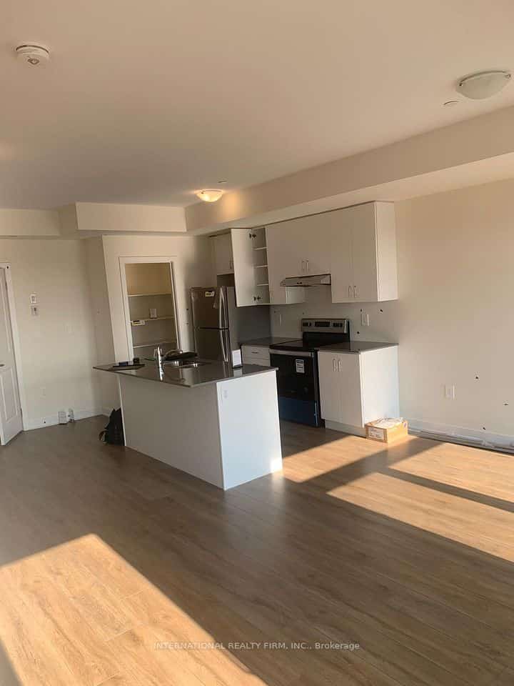 755 Omega Drive #320, Pickering, ON L1V 0H1