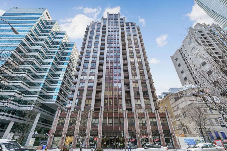 85 Bloor, Toronto