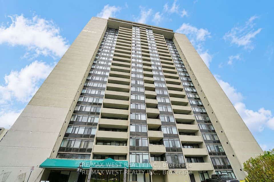 3300 Don Mills Road #510, Toronto, ON M2J 4X7