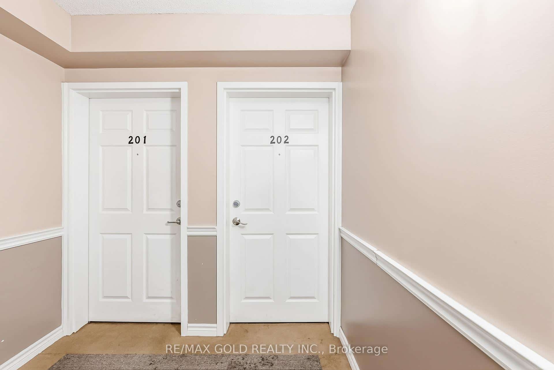 1340 Main Street E #202, Milton, ON L9T 7S6