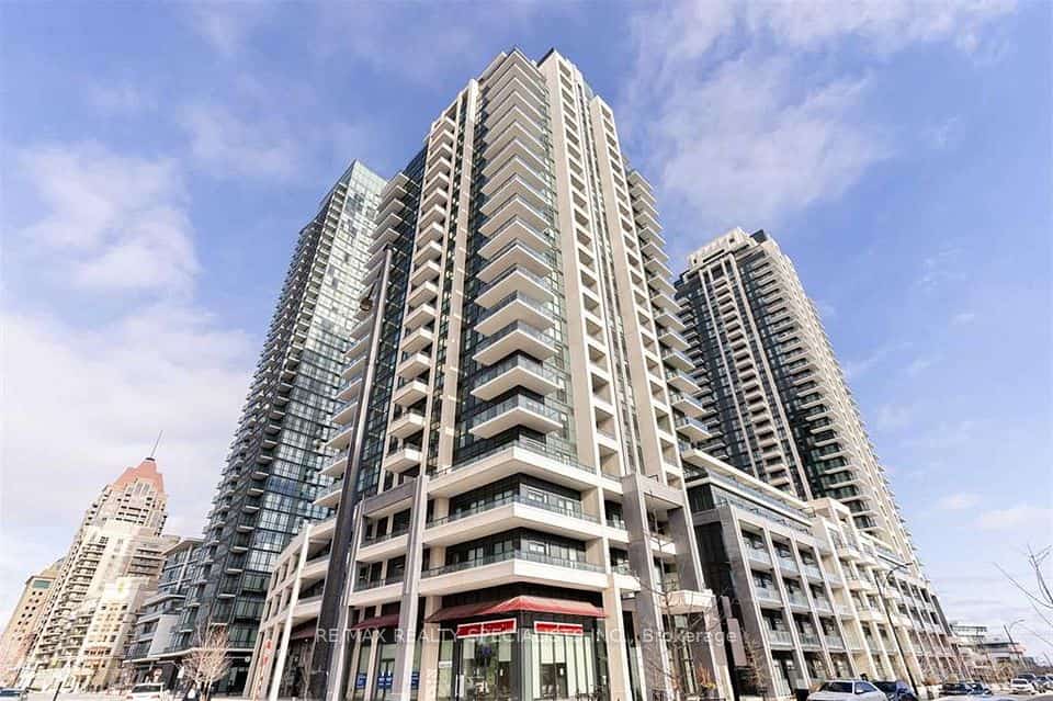 4085 Parkside Village Drive #703, Mississauga, ON L5B 3M8